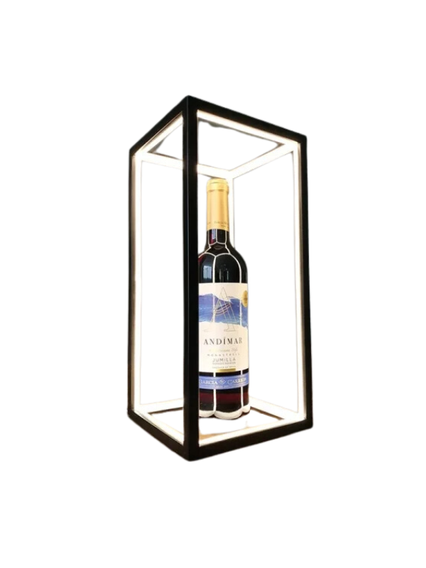 The Linea Box: Sleek LED Table Lamp